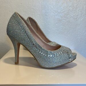 NEW silver gem sparkle heels